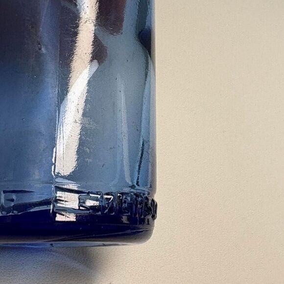 EMERSON  DRUG CO. BOTTLE  BLUE  EMBOSSED  BROMO-SELTZER with Lid - Picture 5 of 8